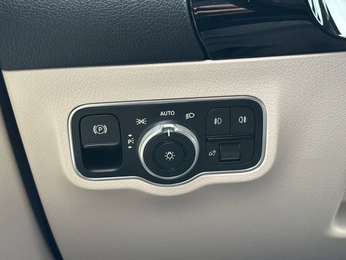 Used 2024 Mercedes-Benz GLA 250 4MATIC image 31