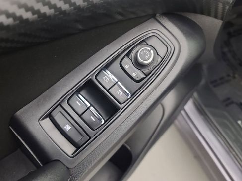 Used 2025 Subaru Ascent Premium AWD/4WD image 27