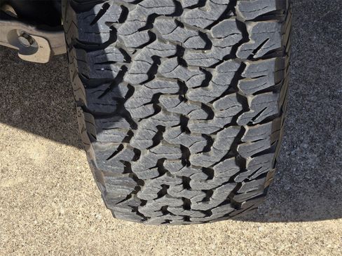 Used 2024 Ford Bronco Raptor w/ Interior Carbon Fiber Pack 6 image 15