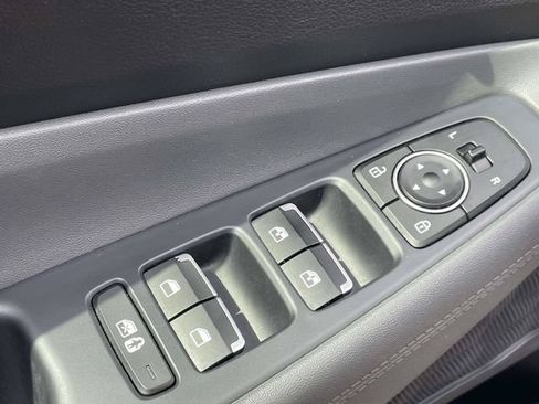 Used 2022 Hyundai Santa Fe SEL w/ Cargo Package FWD image 10