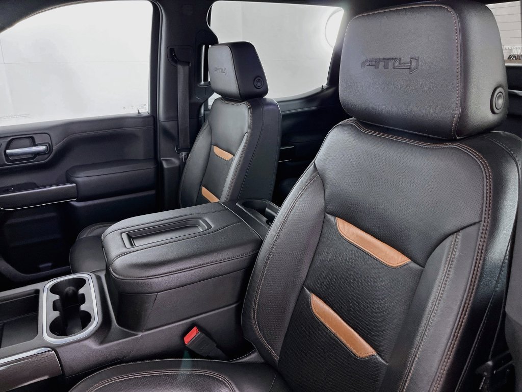 Used 2021 GMC Sierra 1500 AT4 w/ Driver Alert Package I AWD/4WD image 24