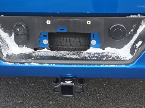 Used 2023 Chevrolet Silverado 1500 Custom w/ LPO, Dark Essentials Package image 15