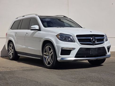 Used 2016 Mercedes-Benz GL 63 AMG 4MATIC image 6