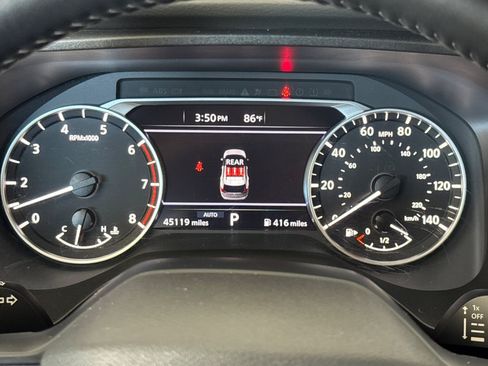 Used 2025 Nissan Rogue SV AWD/4WD image 19
