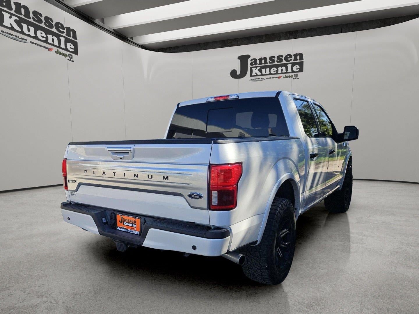 Used 2019 Ford F150 Platinum w/ Equipment Group 701A Luxury AWD/4WD image 3