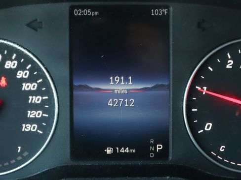 Used 2025 Mercedes-Benz Sprinter 2500 image 25
