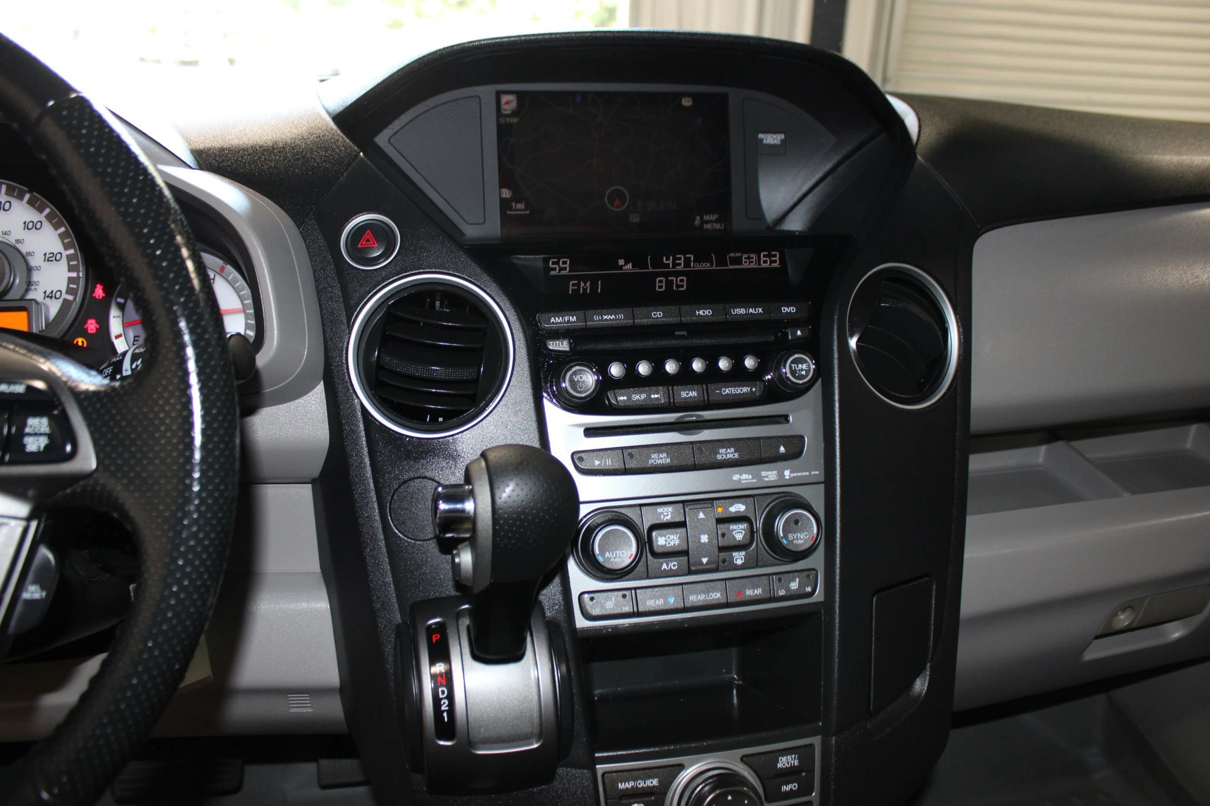 Used 2014 Honda Pilot Touring image 13