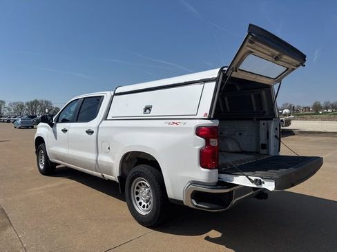 Used 2021 Chevrolet Silverado 1500 W/T w/ WT Value Package image 5