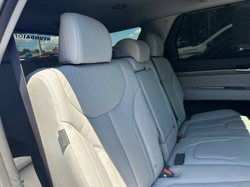 Used 2025 Hyundai Palisade SEL AWD/4WD image 30