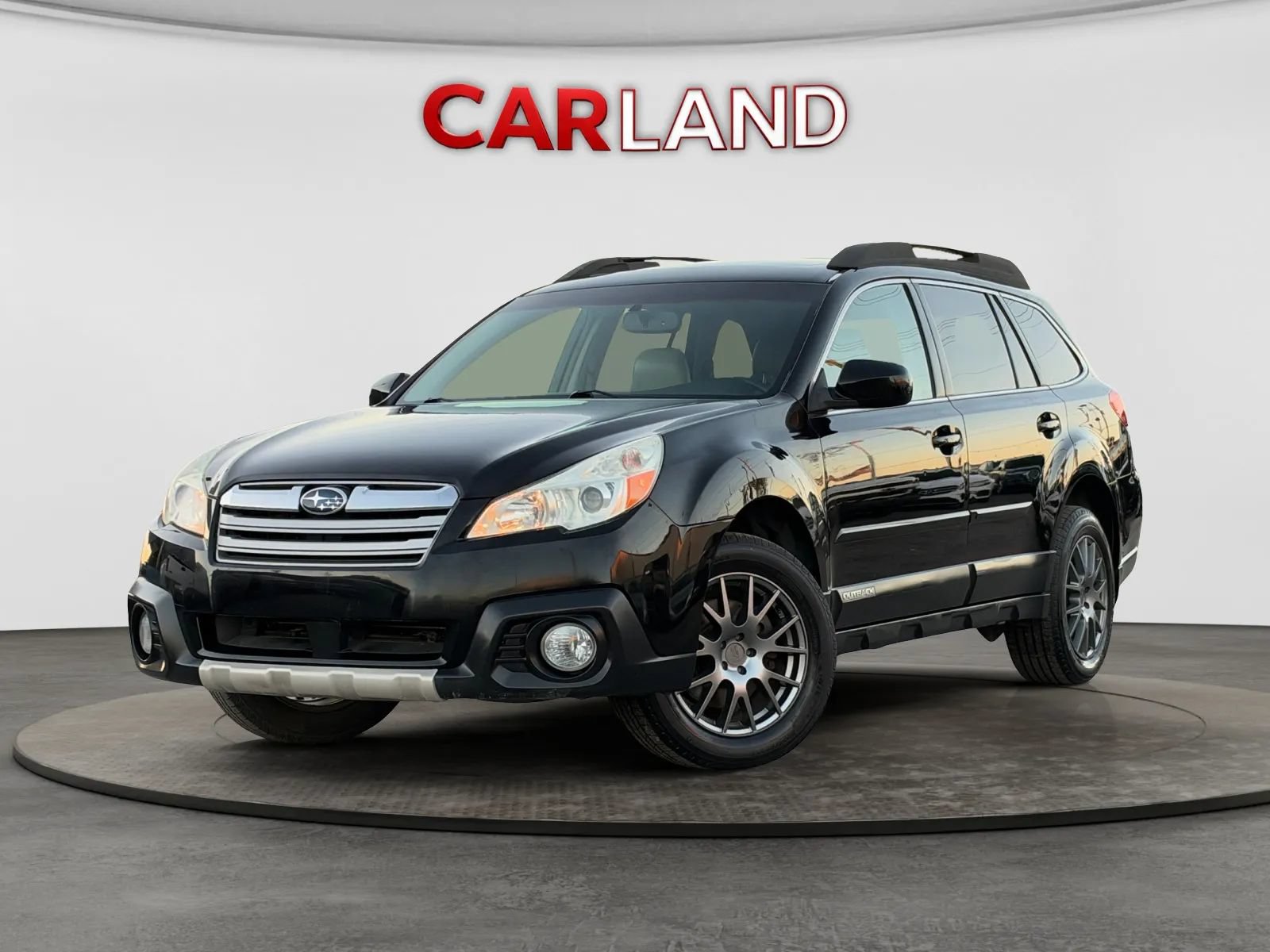 Used 2013 Subaru Outback 3.6R Limited w/ Moonroof Pkg AWD/4WD image 1