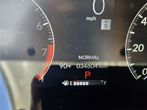 Certified 2024 Honda HR-V LX image 22