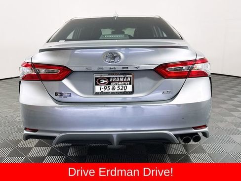 Used 2020 Toyota Camry SE FWD image 22