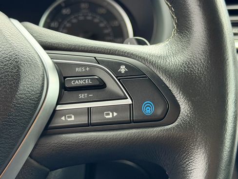 Used 2019 INFINITI QX50 Essential w/ Proactive Package image 17