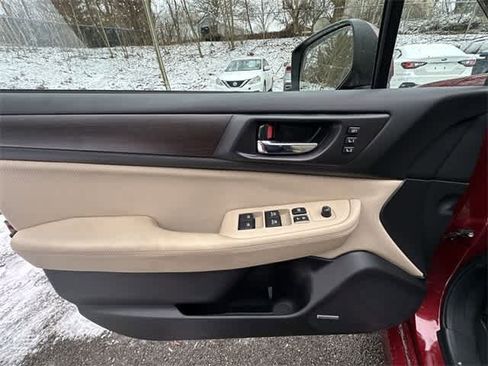 Used 2016 Subaru Legacy 2.5i Limited image 17