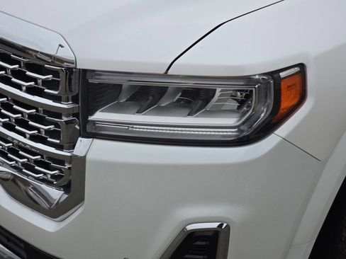 Used 2021 GMC Acadia Denali w/ Denali Technology Package image 39