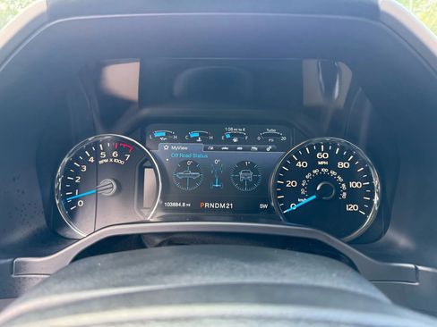 Used 2016 Ford F150 Lariat w/ Equipment Group 502A Luxury image 37