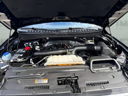 Used 2025 Lincoln Navigator Reserve AWD/4WD image 20