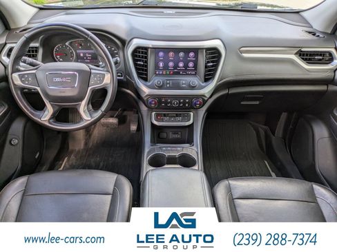 Used 2020 GMC Acadia SLT w/ Premium Package FWD image 13