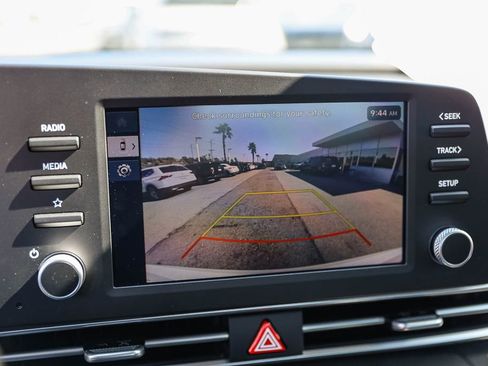 Used 2026 Hyundai Elantra Hybrid FWD image 23