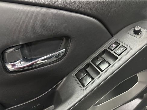 Used 2022 Nissan Frontier SV w/ Technology Package AWD/4WD image 18