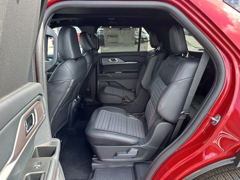 New 2025 Ford Explorer ST-Line w/ Premium Package image 13