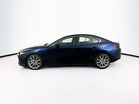 Used 2020 MAZDA MAZDA3 AWD Sedan w/ Select Package image 4