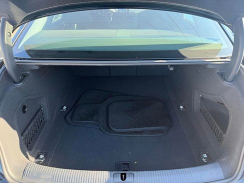 Used 2019 Audi A4 2.0T Premium w/ Convenience Package image 6