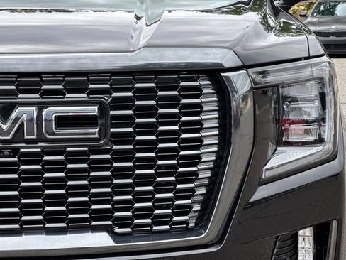 Used 2024 GMC Yukon Denali Ultimate AWD/4WD image 55