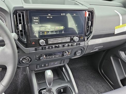 New 2026 Nissan Frontier SV image 21