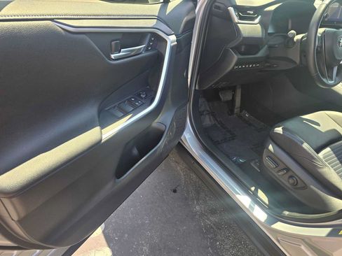 Used 2023 Toyota RAV4 XSE AWD/4WD image 22