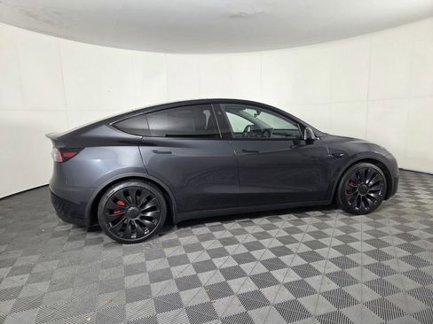 Used 2024 Tesla Model Y Performance AWD/4WD image 6