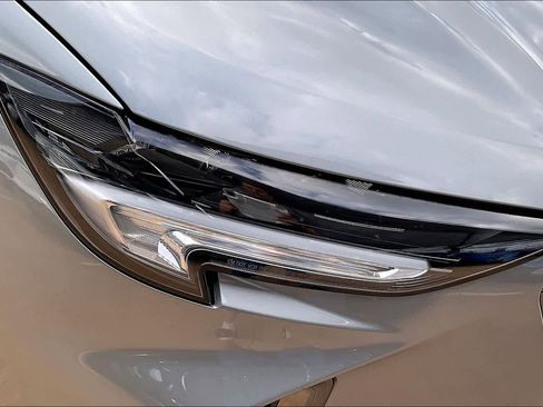 Used 2023 Buick Envision Essence w/ Sport Touring Package FWD image 27
