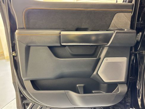 Used 2022 Ford F150 Platinum w/ Equipment Group 701A High image 32