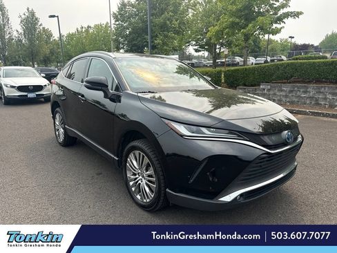 Used 2023 Toyota Venza XLE AWD/4WD image 1