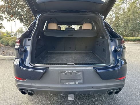 Used 2024 Porsche Cayenne S image 28