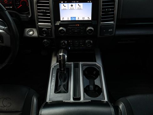 Used 2019 Ford F150 Raptor w/ Equipment Group 802A Luxury AWD/4WD image 39