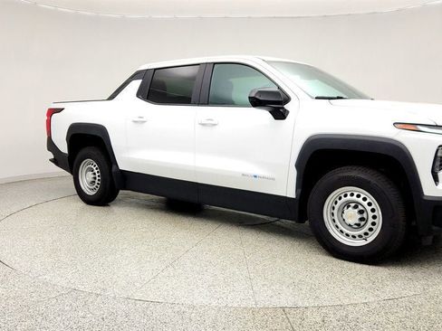 Used 2024 Chevrolet Silverado EV W/T AWD/4WD image 3