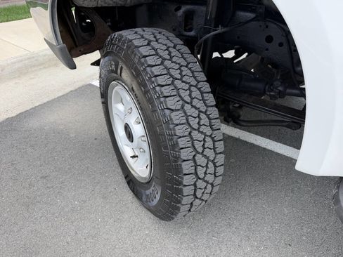 Used 2001 Ford F250 XL image 21