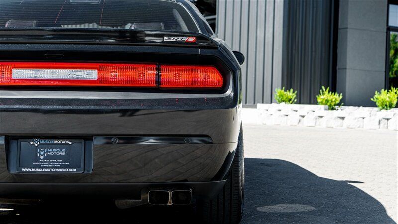 Used 2014 Dodge Challenger SRT8 w/ Harman/Kardon Audio Group RWD image 14