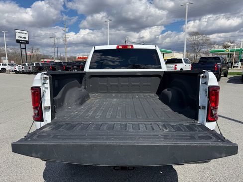 Used 2025 RAM 2500 Big Horn image 8