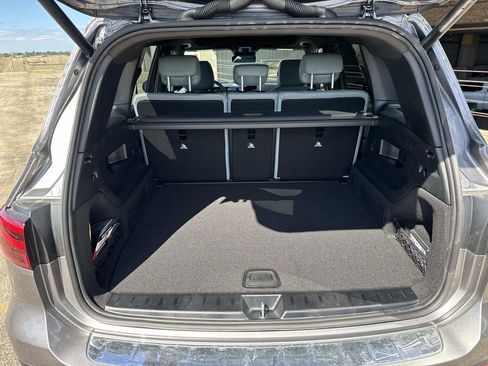 New 2026 Mercedes-Benz GLB 250 image 5