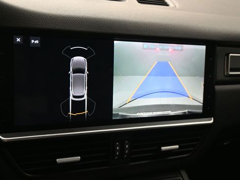 Certified 2019 Porsche Cayenne image 16