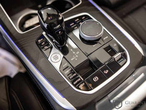 Used 2021 BMW X7 xDrive40i w/ Premium Package image 33