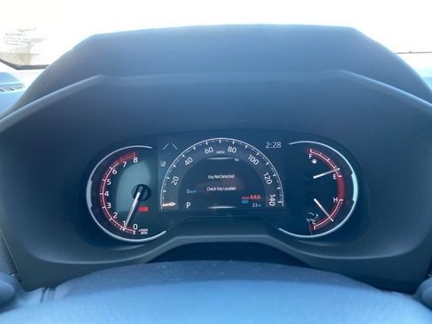 Used 2025 Toyota RAV4 XLE Premium image 21