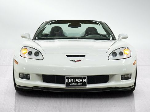 Used 2011 Chevrolet Corvette Grand Sport w/ Preferred Equipment Group RWD image 8