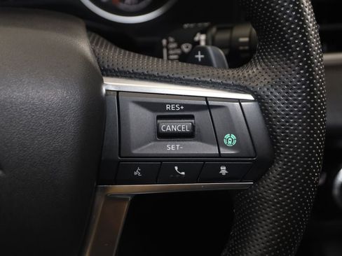 Used 2024 Mitsubishi Outlander SE AWD/4WD image 35