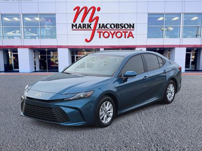 Used 2025 Toyota Camry LE w/ Convenience Package