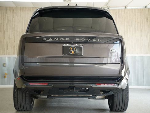 Used 2023 Land Rover Range Rover SE AWD/4WD image 9