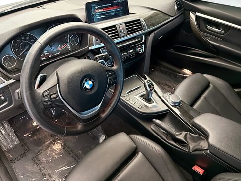 Used 2017 BMW 330i Sedan image 7