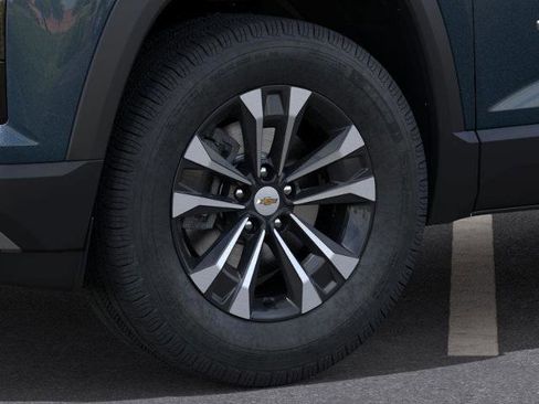 New 2026 Chevrolet Equinox LT image 9